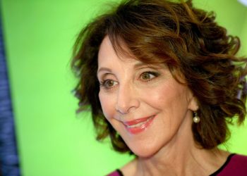 American R&B Singer Andrea martin is dead