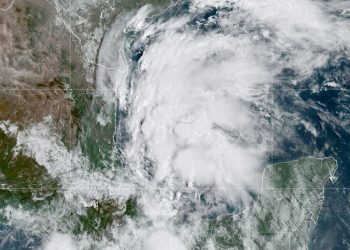 Hurricane Nicholas hits Texas