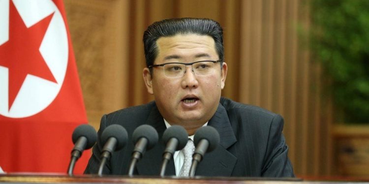North Korean Leader offers to restore inter-Korean hotlines