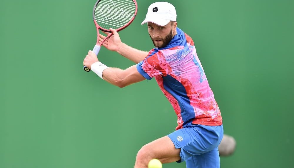 Liam Broady wins first ATP title