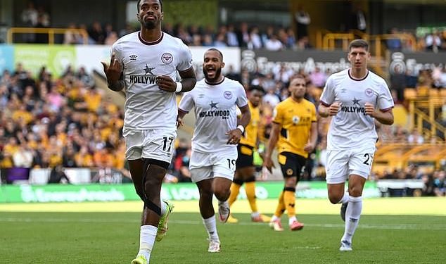 Brentford clinches victory over Wolves