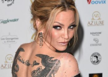 Girls Aloud Singer dies following a battle with breast cancer