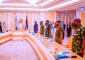 Buhari meets with security chiefs