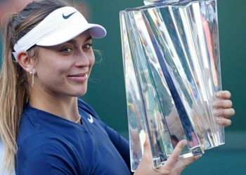 Spain’s Paula beats Vitoria Azarenka to win Indian wells title