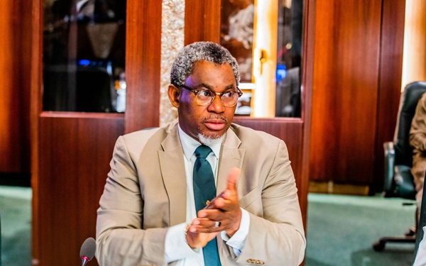 Mining Minister Calls for More Funding in Steel Sector