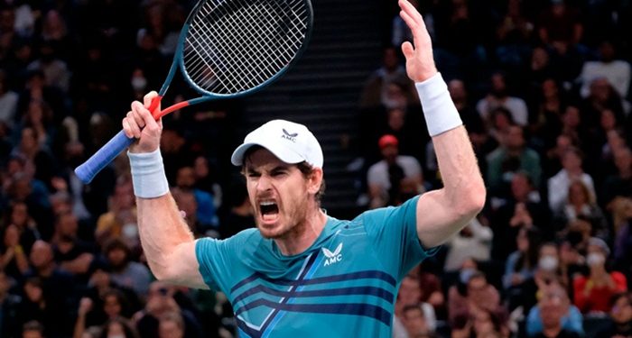Andy Murray Reaches the Stockholm Open Quarter-Finals