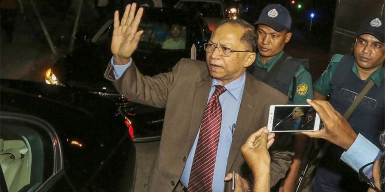 Bangladesh sentences former Chief Justice to prison