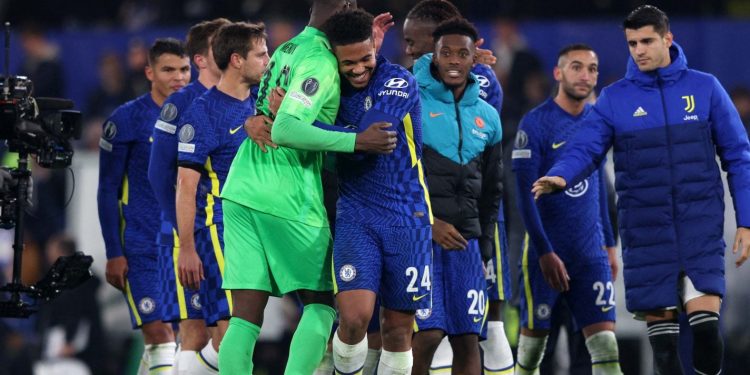 Chelsea Reach Champions League Last 16 After Juve Rout