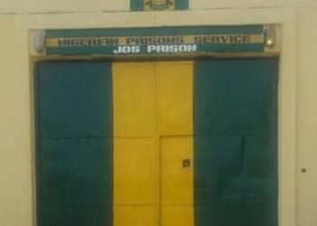Gunmen Attack Correctional Center in Jos