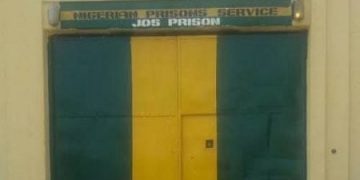 Gunmen Attack Correctional Center in Jos