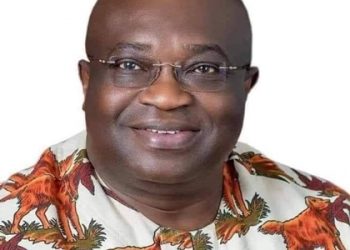 Ikpeazu Vows to Support Traders