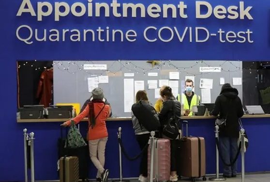 Japan Tightens Borders Over New COVID-19 Virant