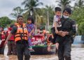 Torrential Rains Displace Thousands in Malaysia