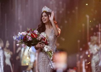 Harnaaz Sandhu Crowned Miss Universe 2021