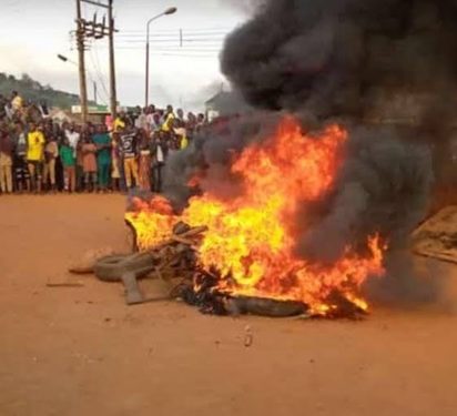 Two Thieves Set Ablaze in Akwa Ibom State