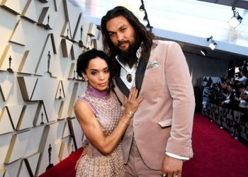 American Actor Momoa and Wife Splits