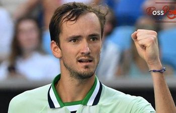 Medvedev Reaches Australian Open Fourth Round
