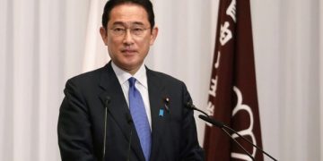 Japan Maintains Tight Covid-19 Restrictions