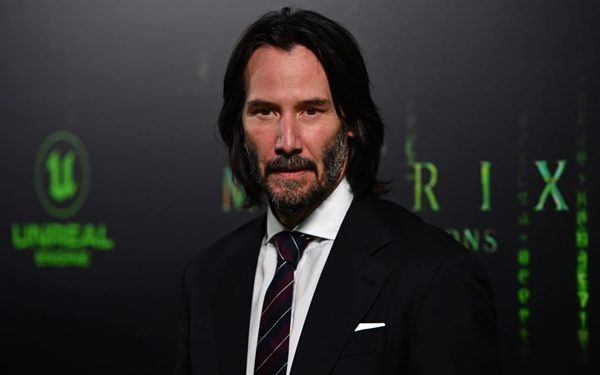 Reeves Donates 70% of his Salary to Cancer Research