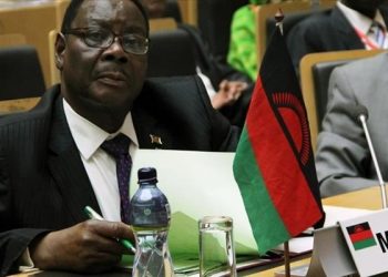 Malawi’s President Dissolves Cabinet