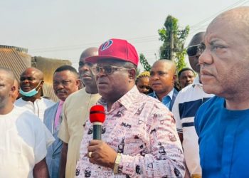 Umahi Condemns Killings in Akaeze Community