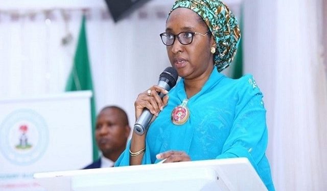 Federal Government Refutes Claim of Laying Off Workers