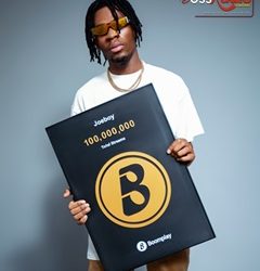 Joeboy hits 100 million streams on Boomplay