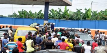 FG Sympathizes with Nigerians Over Fuel Scarcity