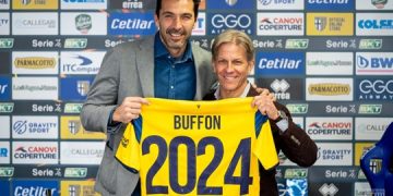 Gianluigi Buffon Extends Contract with Parma