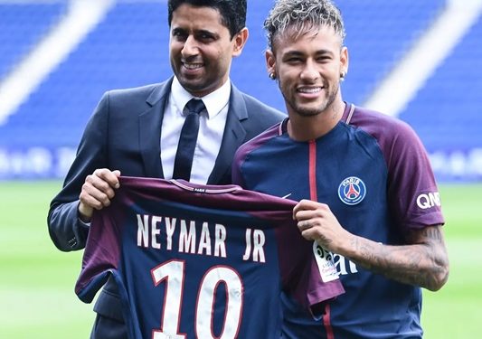 Neymar to Play for Paris st Germain