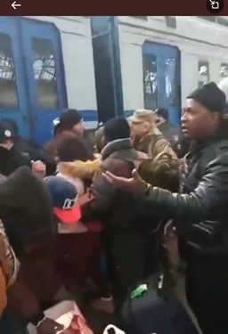 Presidency Berates Ukrainian Police for Refusing Nigerians to Board Trains