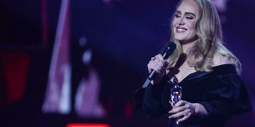 Adele win awards