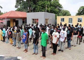 EFCC arrests 40 suspected internet fraudsters in Enugu
