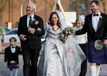 Julian Assange Marries Partner