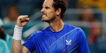 Murray Beats Delbonis in First Round of Miami Open