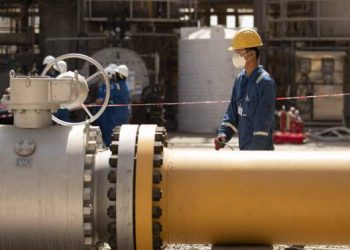 Oil price rises to 114 dollars for barrel