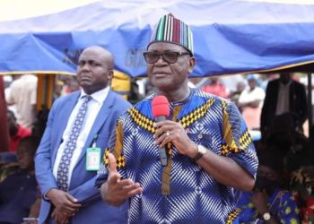 Ortom Urges Residents to Take up Arms