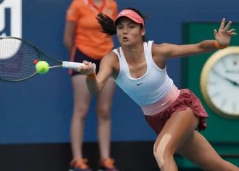 Raducanu Loses to Siniakova in the Second Round of Miami Open