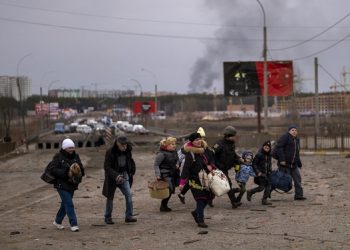 Ukraine Begins Evacuation of Civilians