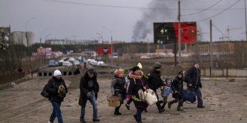 Ukraine Begins Evacuation of Civilians