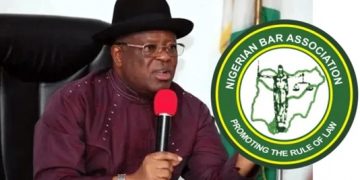 Umahi Tenders Apology to Nigerian Bar Association
