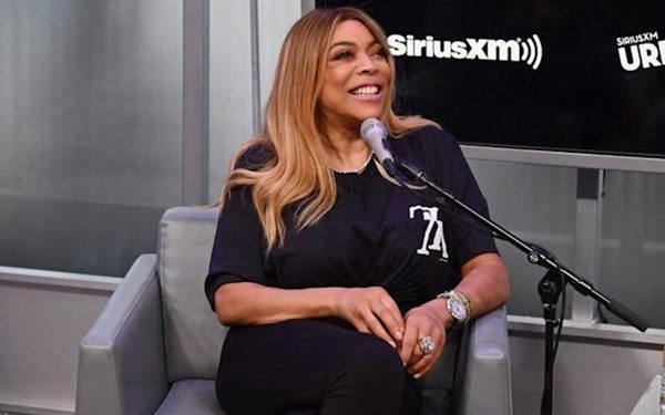 Wendy Williams Calls out Bank for Freezing Account