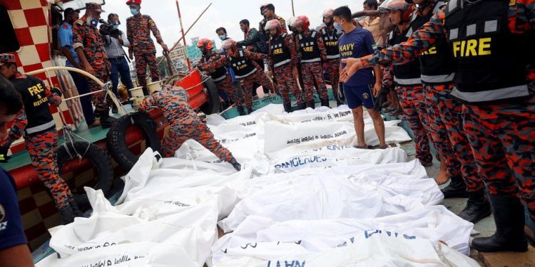 Ferry accident in Bangladesh claim lives