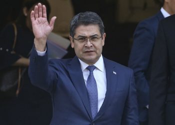 Honduras court backs former president’s extradition