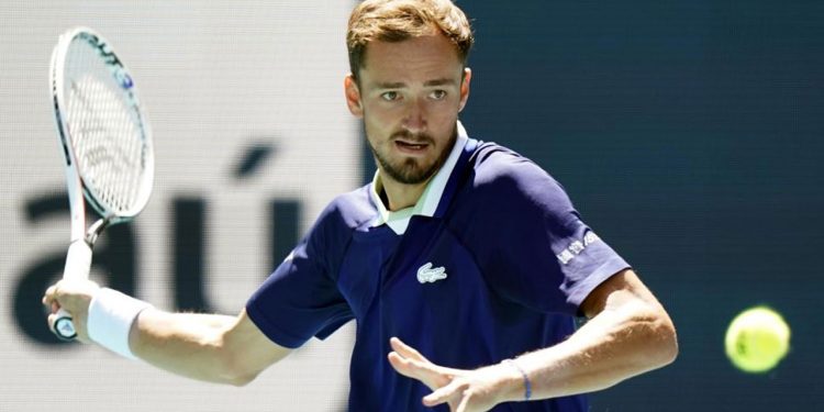 Medvedev two wins away from number one spot