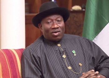 Jonathan condoles with family of his aides