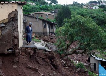 Death toll from South Africa’s flood rises