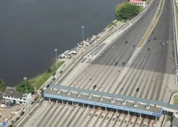 Sanwo Olu Meets with Stakeholders Over Re-Opening of Lekki Ikoyi Toll Plaza
