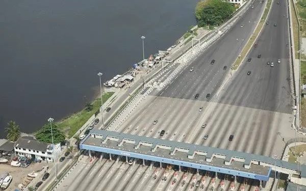 Sanwo Olu Meets with Stakeholders Over Re-Opening of Lekki Ikoyi Toll Plaza