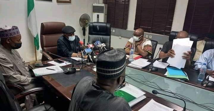 Federal Governemnt berates ASUU over non acceptance of UTAS